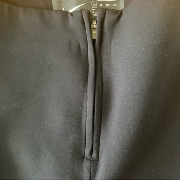 Nike Pants Women’s Sportswear City Ready Snap Leg Size XS Black CJ4022-010 - Picture 9 of 12